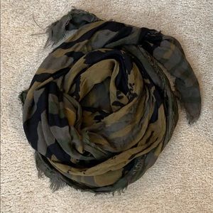 Express Scarf